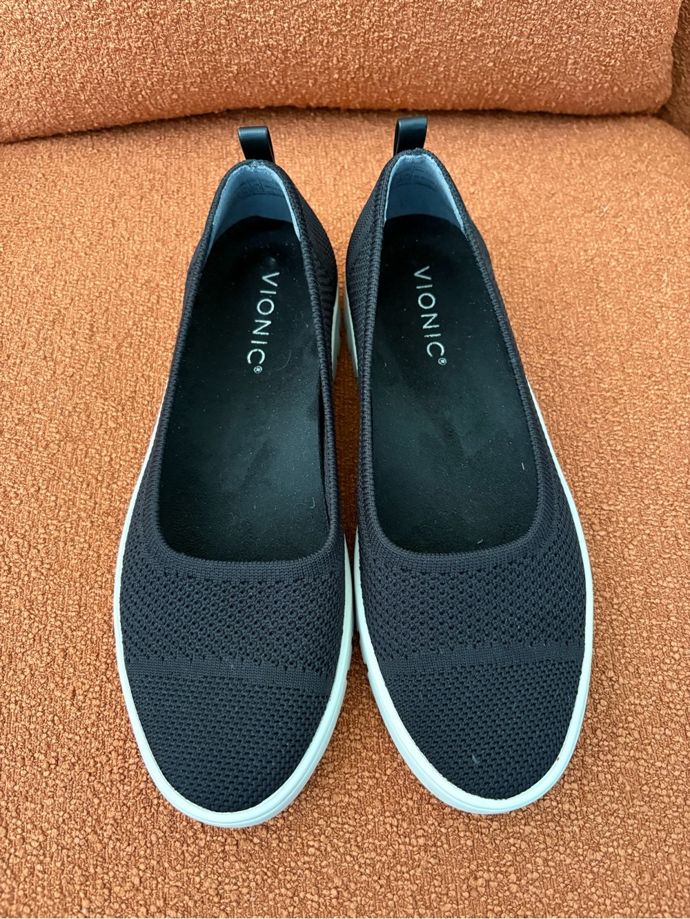 Vionic Uptown Skimmer Slip-ons size 6.5